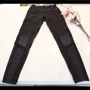 Alo yoga high waist moto leggings